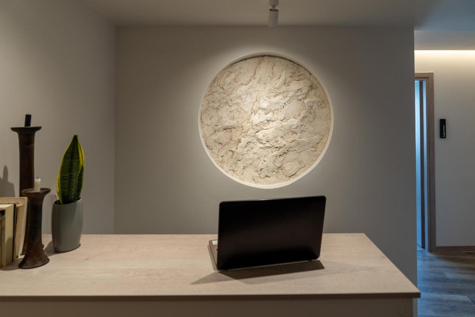 Athens Design Suites ภายนอก รูปภาพ